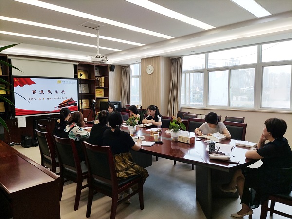 聯(lián)學(xué)聯(lián)建進(jìn)行時(shí)，來(lái)跟民革小張律師一起聚焦《民法典》