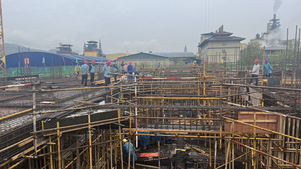 夯實(shí)基礎(chǔ)嚴(yán)格細(xì)心保安全 砥礪前行迎難而上保工期——陜西鋅業(yè)制液車間技術(shù)升級(jí)改造項(xiàng)目（二期）進(jìn)入沖刺階段